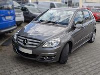 Gebraucht Mercedes B180 109 PS (80 kW) 2011 Grau Van / Kleinbus