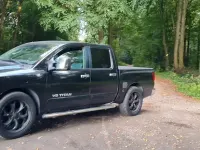 Gebraucht Nissan Titan 309 PS (227 kW) 2005 Schwarz Pickup