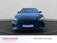 Second-hand Audi SQ8 Ambiente 507 CP (372 kW) 2023 Negru SUV