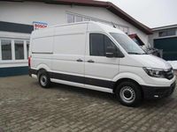 Gebraucht VW Crafter Trendline 140 PS (102 kW) 2023 Candyweiß Van
