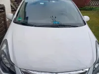 Gebraucht Opel Corsa 69 PS (50 kW) 2014 Weiß Kleinwagen