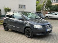 Gebraucht VW Fox Style 54 PS (39 kW) 2010 Grau Kleinwagen