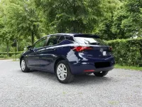 Gebraucht Opel Astra 101 PS (74 kW) 2017 Blau Limousine