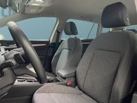 Gebraucht VW Golf VIII 150 PS (110 kW) 2023 Silber Kombi