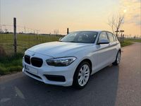 Gebraucht BMW 116 109 PS (80 kW) 2016 Weiß Kleinwagen