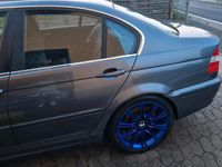 Gebraucht BMW 325 192 PS (141 kW) 2002 Grau Limousine