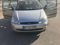 Gebraucht Ford Focus 101 PS (74 kW) 2001 Silber Kombi