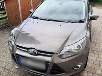 Occasion Ford Focus 125 ch (91 kW) 2012 Gris Citadine