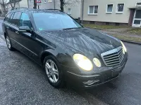 Gebraucht Mercedes E220 Avantgarde 170 PS (125 kW) 2009 Schwarz Kombi