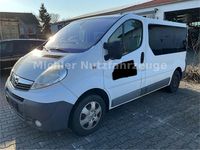 Gebraucht Opel Vivaro 114 PS (83 kW) 2013 Weiß Van / Kleinbus