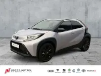 Neu Toyota Aygo X Edition 72 PS (52 kW) 2025 Light purple (9ae)/ black mica SUV