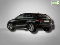 Neu Audi A3 S-Line 150 PS (110 kW) 2025 Distriktgrün metallic Limousine