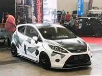 Gebraucht Ford Fiesta 96 PS (70 kW) 2010 Andere farben Kleinwagen