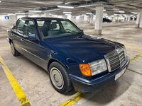 Gebraucht Mercedes 200 75 PS (55 kW) 1992 Limousine