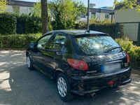 Gebraucht Peugeot 206 75 PS (55 kW) 2007 Schwarz Limousine