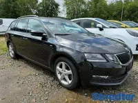 Gebraucht Skoda Octavia Clever 150 PS (110 kW) 2018 Schwarz Kombi