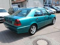 Gebraucht Mercedes C180 122 PS (89 kW) 1998 Grün Limousine