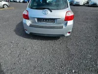 Gebraucht Toyota Auris 97 PS (71 kW) 2010 Silber Kleinwagen