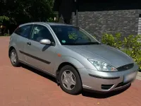 Gebraucht Ford Focus 75 PS (55 kW) 2002 Silber Kleinwagen