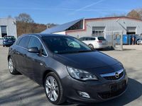 Gebraucht Opel Astra Cosmo 116 PS (85 kW) 2010 Grau Kleinwagen
