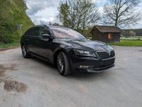 gebraucht Skoda Superb SuperbCombi 2.0 TDI DSG Premium Edition