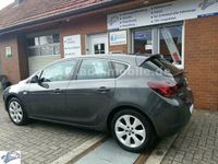 Gebraucht Opel Astra Innovation 116 PS (85 kW) 2011 Karbongrau (metallic) Limousine