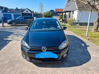 Gebraucht VW Golf VI Team 105 PS (77 kW) 2010 Schwarz Kleinwagen
