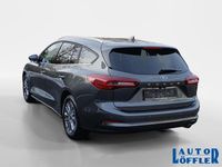 Neu Ford Focus Titanium X 155 PS (114 kW) 2025 Grau Limousine