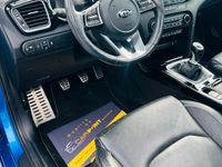 Usado Kia Ceed 140 HP (102 kW) 2018 Azul Citadino