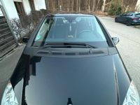 Używany Mercedes 200 103 KM (75 kW) 2010 Czarny Hatchback