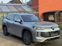 Gebraucht VW Tayron Elegance 150 PS (110 kW) 2025 Silber SUV