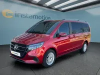 Gebraucht Mercedes V300 237 PS (174 kW) 2025 Rot Van / Kleinbus