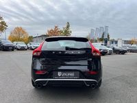 Gebraucht Volvo V40 R-Design 116 PS (85 kW) 2017 Schwarz Limousine