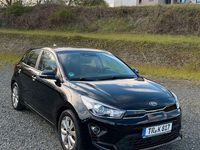 Second-hand Kia Rio Vision 101 CP (74 kW) 2021 Negru Berlinǎ