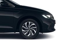 Gebraucht VW Polo Life 95 PS (69 kW) 2025 Deep black perleffekt (metallic) Kleinwagen