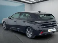 Gebraucht Peugeot 308 Active 131 PS (96 kW) 2024 Schwarz Kleinwagen