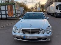 Gebraucht Mercedes E270 177 PS (130 kW) 2002 Grau Limousine