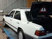 gebraucht Mercedes E230 124