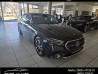 Gebraucht Mercedes E220 Avantgarde 197 PS (144 kW) 2024 Grau Limousine