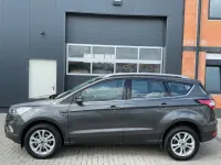 Gebraucht Ford Kuga Titanium 150 PS (110 kW) 2019 Grau SUV