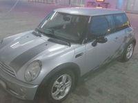Usado Mini ONE 90 HP (66 kW) 2005 Prateado Citadino