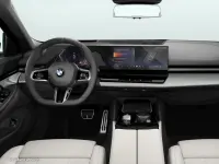 Gebraucht BMW 540 286 PS (210 kW) 2025 Grau Kombi