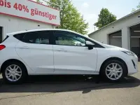 Gebraucht Ford Fiesta Cool & Connect 75 PS (55 kW) 2020 Weiß Kleinwagen