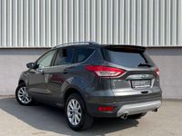 Gebraucht Ford Kuga Titanium 150 PS (110 kW) 2016 Grau SUV