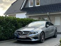 Gebraucht Mercedes E250 204 PS (150 kW) 2014 Silber Coupé