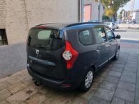 Gebraucht Dacia Lodgy 115 PS (84 kW) 2012 Grau Van / Kleinbus