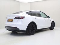 Gebraucht Tesla Model Y Standard Range 250 kW (341 PS) 2022 Weiß SUV