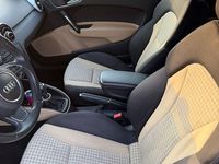 Gebraucht Audi A1 Ambition 86 PS (63 kW) 2013 Weiß Kleinwagen