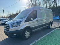 Gebraucht Ford Transit Trend 105 PS (77 kW) 2024 Silber Van / Kleinbus