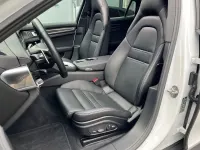Gebraucht Porsche Panamera 4 E-Hybrid Platinum Edition 462 PS (339 kW) 2023 Carraraweißmetallic Kleinwagen